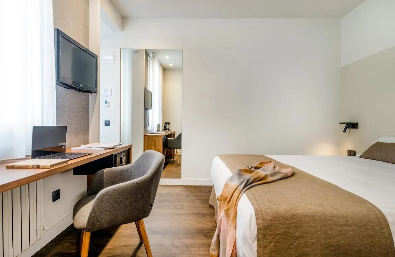 Peninsular Hotel Girona