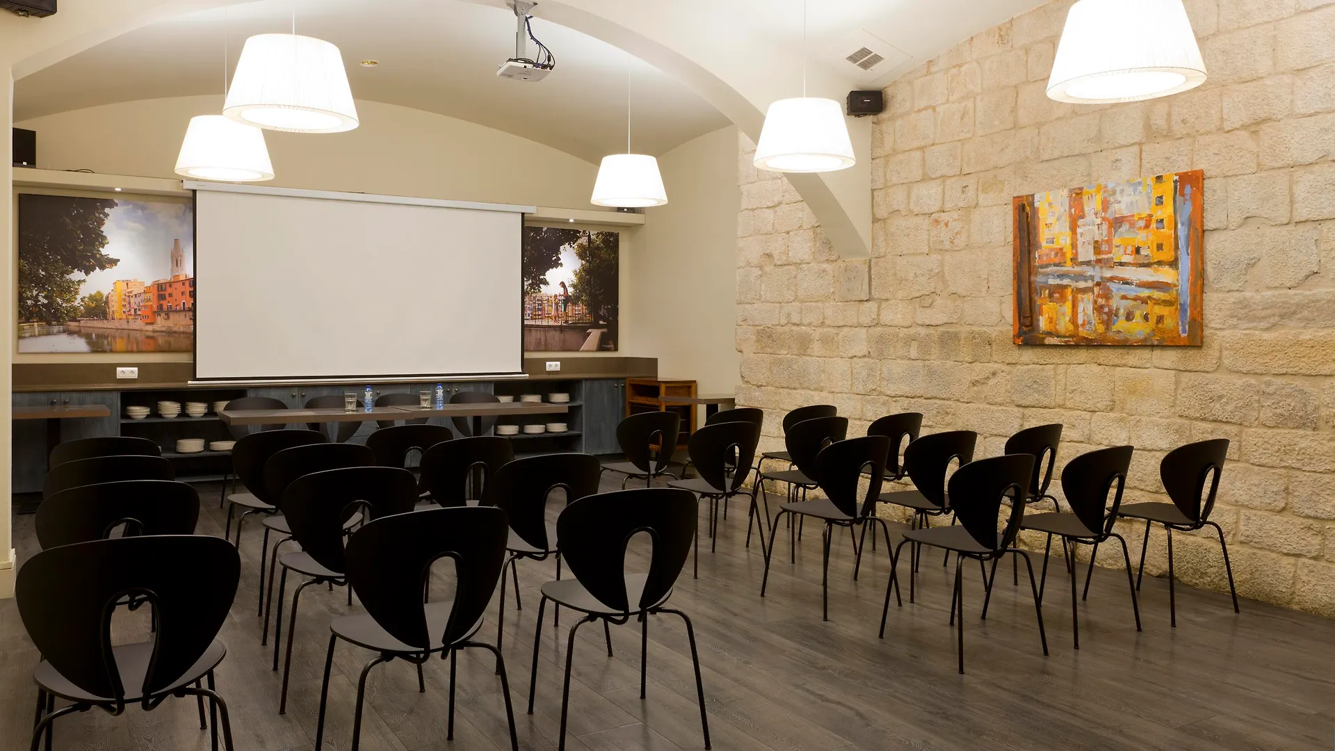 Peninsular Hotel Girona Spain