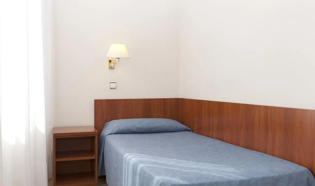 ***  Peninsular Hotel Girona Spain
